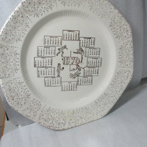 Vintage 1970 Calendar Birthday Year Ironstone  Plate Dish Sports Theme - Picture 7 of 7